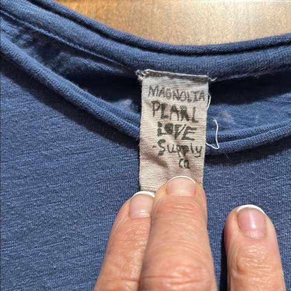 Magnolia Pearl Blue and Purple Long Sleeve Tee with Red Star - Picture 3 of 6